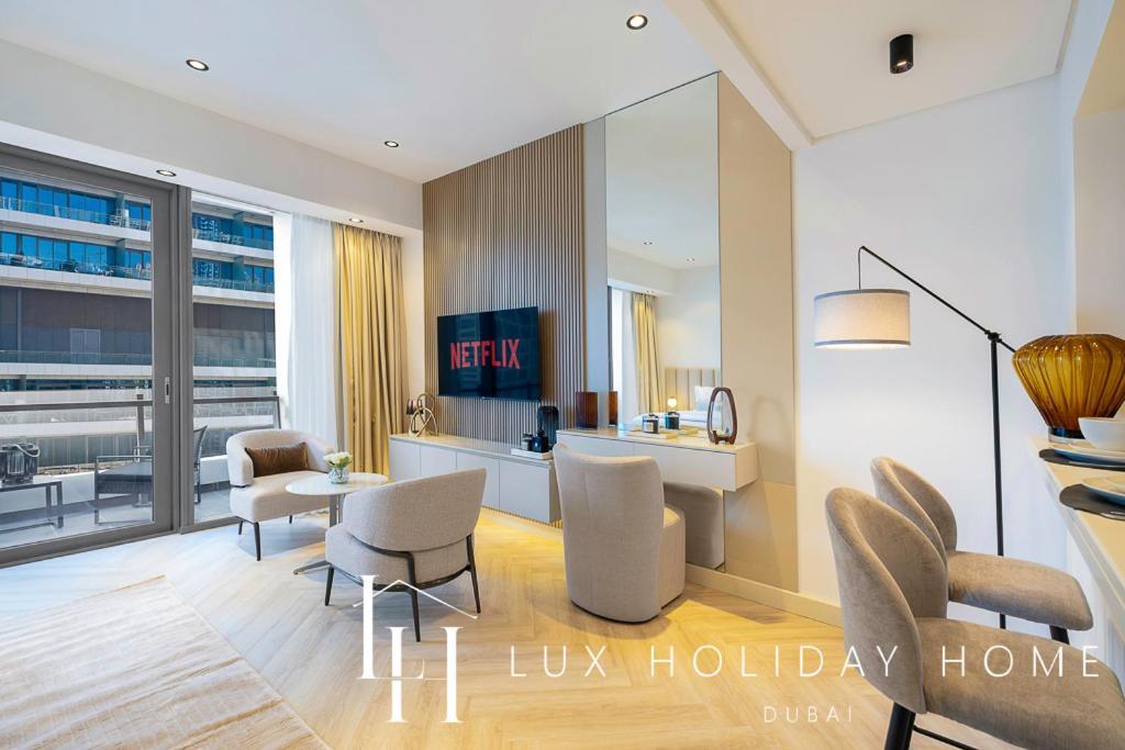 Apartment Lux The Silverene Marina View 1 *