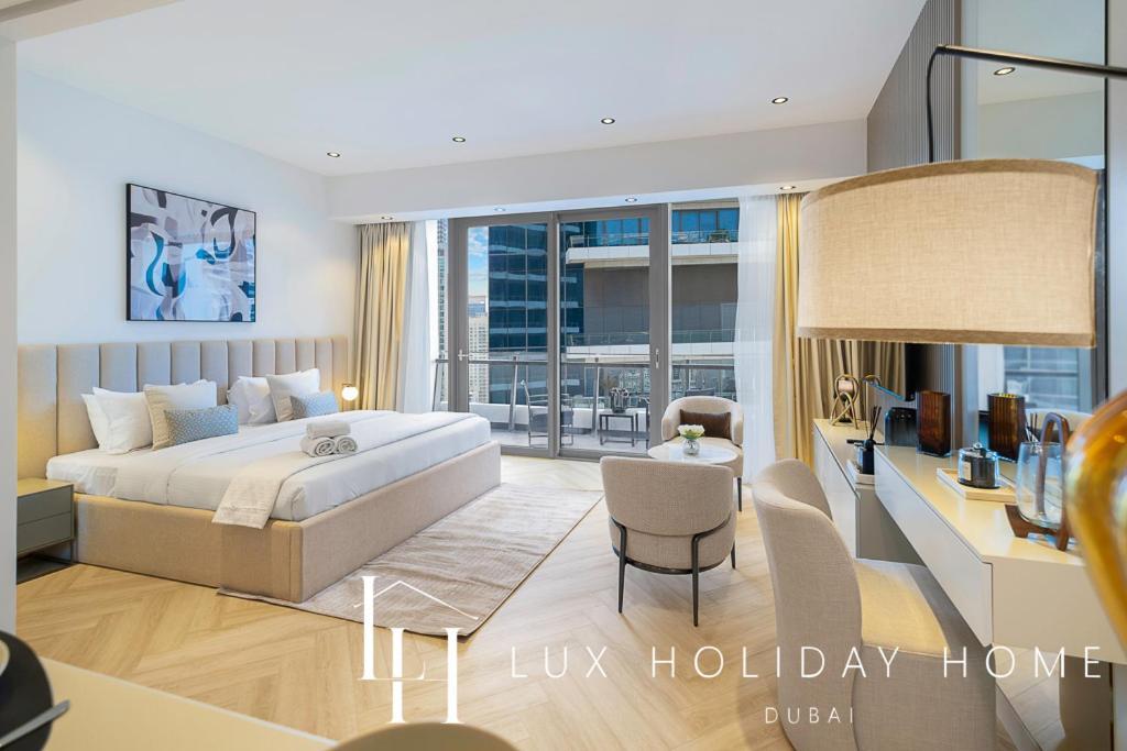 Apartment Lux The Silverene Marina View 1 *