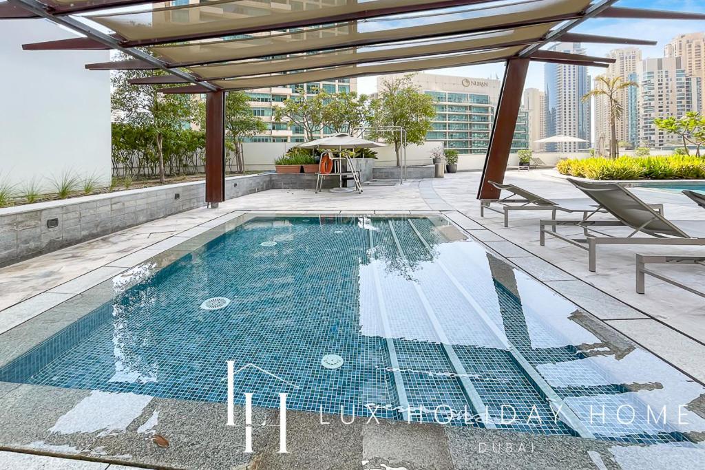 Lux The Silverene Marina View 1 Apartment *